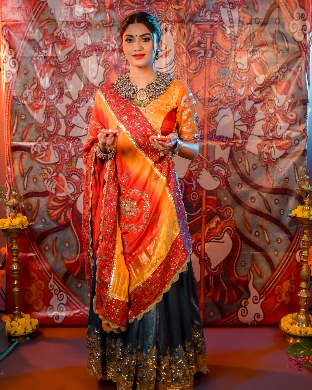 Royal Maroon Velvet Bridal Choli Set - Image 2